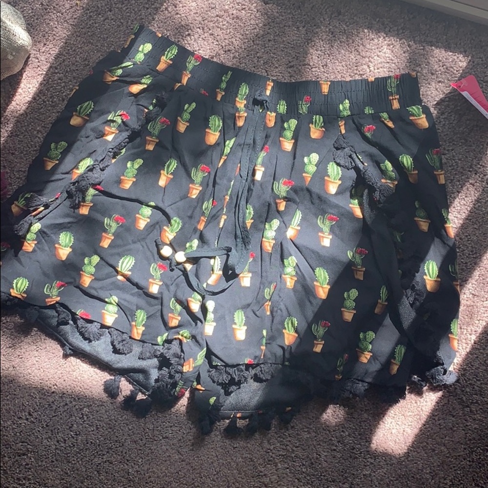 Cactus 🌵 shorts